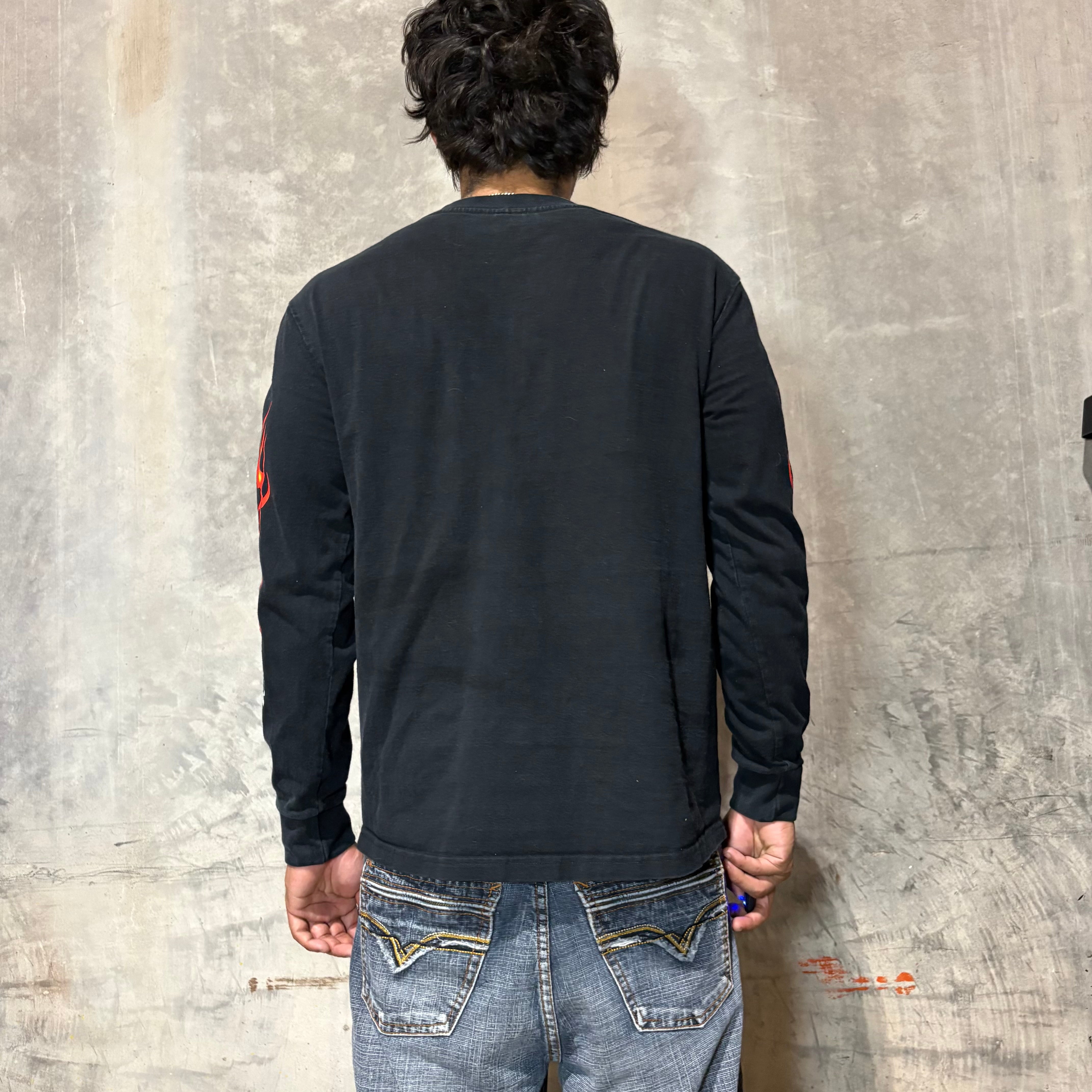 Y2K Black Flame Skull Graphic Longsleeve