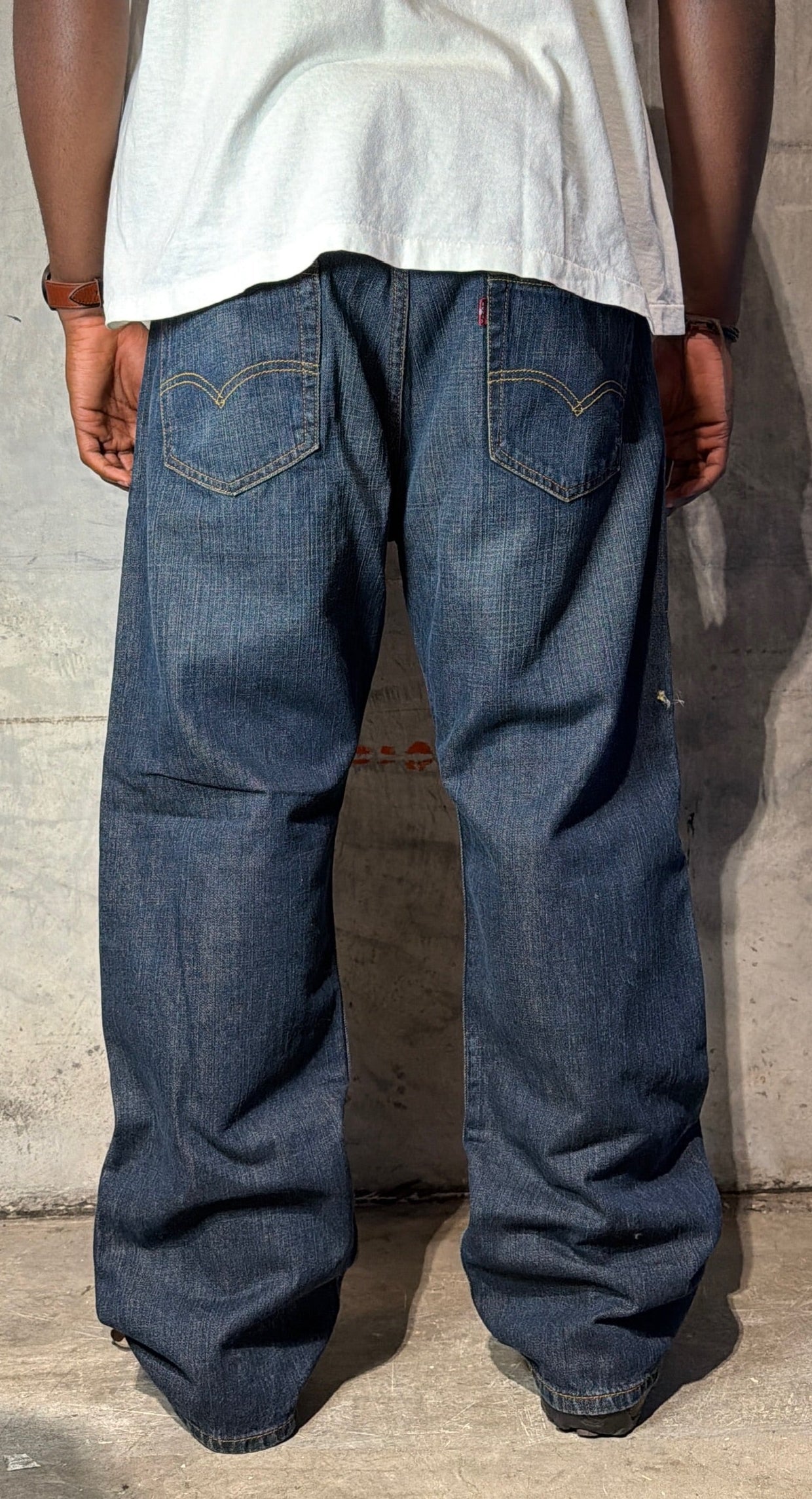 Vintage Levi’s 569 Jeans