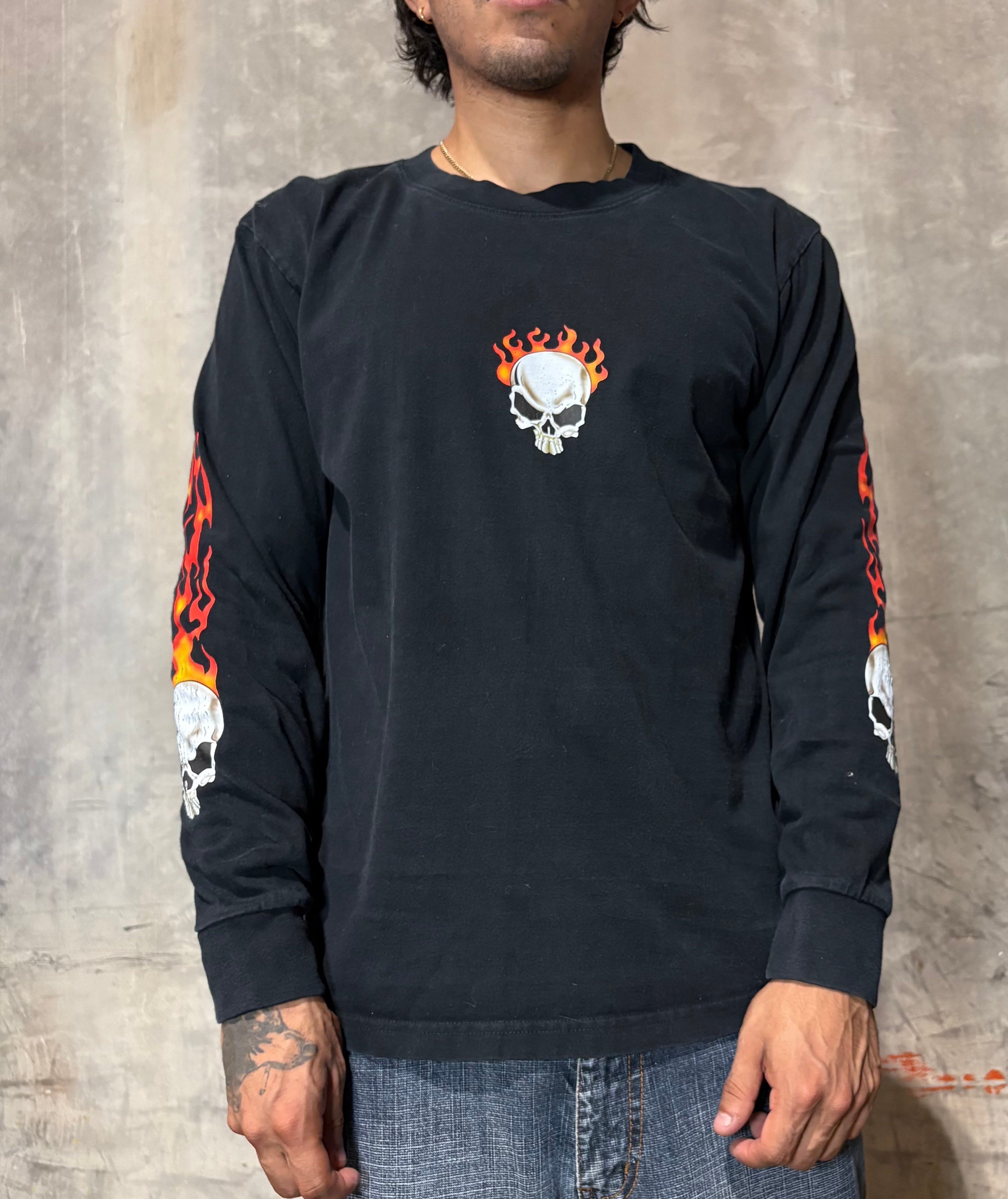 Y2K Black Flame Skull Graphic Longsleeve