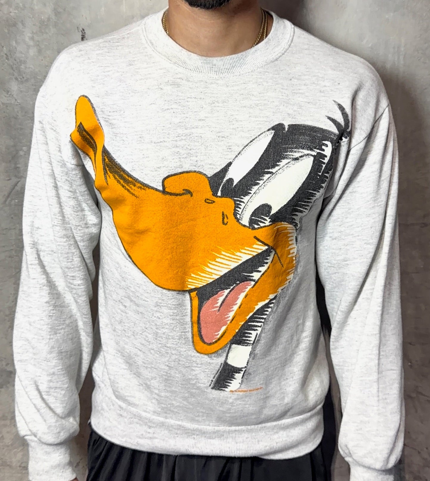 90's Daffy Duck Grey Crewneck